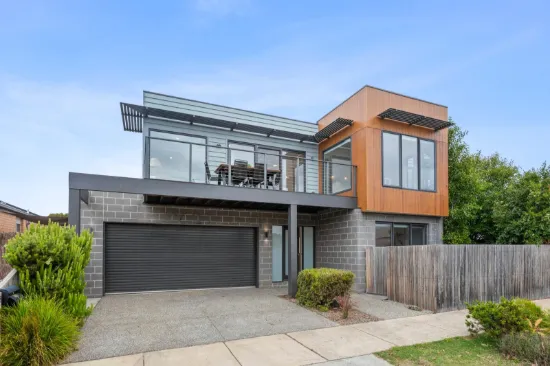 8 Yallock Circuit, Torquay, Vic 3228