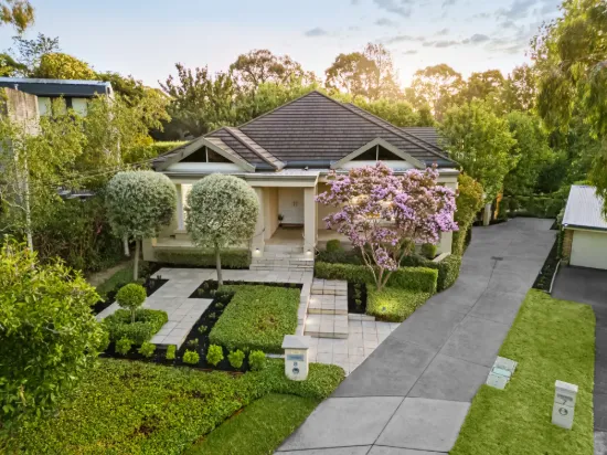 8 Yatama Court, Mount Waverley, Vic 3149