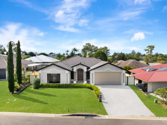 8 Zachary Court, Hillcrest, Qld 4118