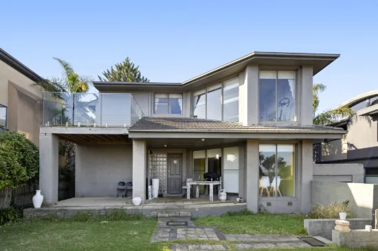 80 Beach Road, Mentone, Vic 3194