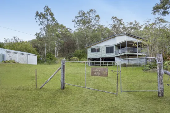 80 Cole Gully Road, Lefthand Branch, Qld 4343