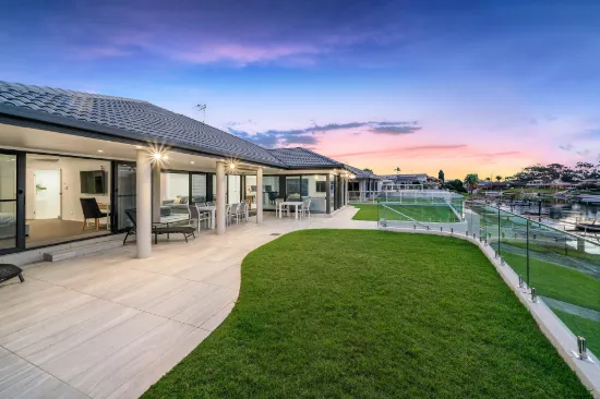 80 Commodore Crescent, Port Macquarie, NSW 2444
