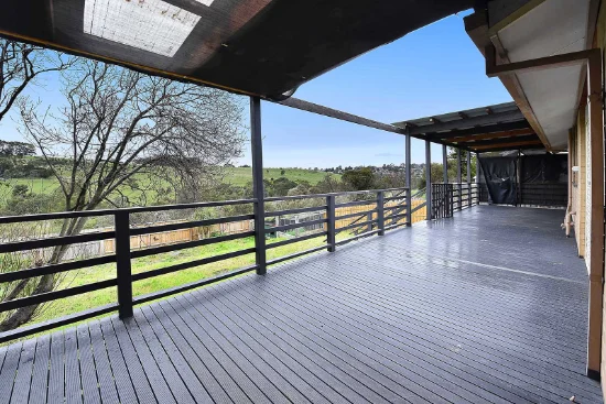 80 Erinbank Cres, Westmeadows, Vic 3049