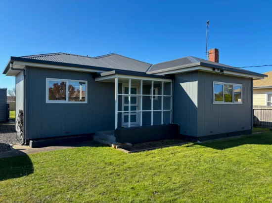 80 George St, Devonport, Tas 7310