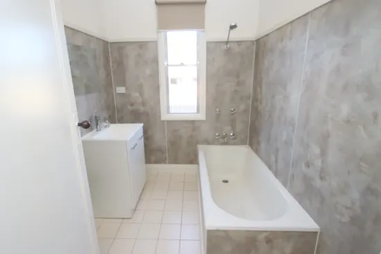 80 High Street, Tenterfield, NSW 2372-Image
