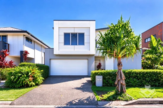 80 North Quay Circuit, Hope Island, Qld 4212 - For Rent