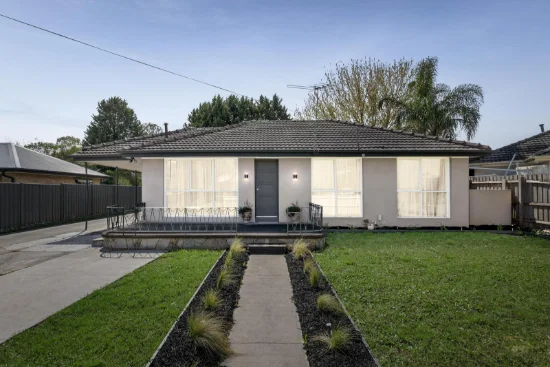 81 Cardigan Road, Mooroolbark, Vic 3138