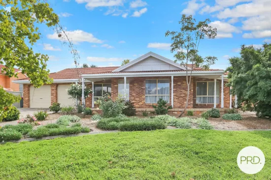 81 Crawshaw Crescent, Glenroy, NSW 2640
