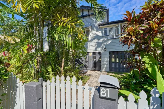 81 Hayward Street, Mooroobool, Qld 4870