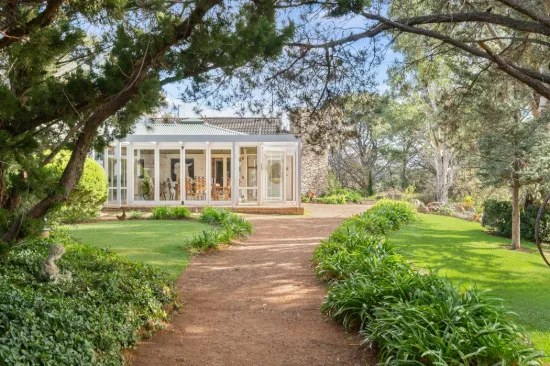 81 McCarthy Road, Wallaroo, NSW 2618