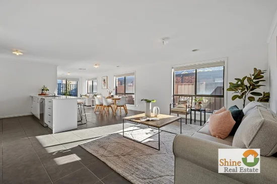 81 Nelson Street, Cranbourne East, Vic 3977