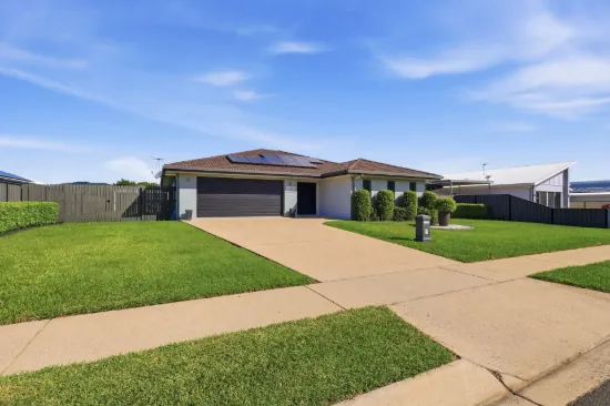 81 Poulsen Drive, Marian, Qld 4753