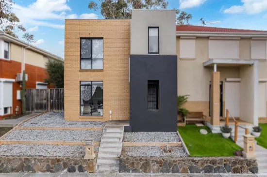 81 Ravenhill Boulevard, Roxburgh Park, Vic 3064