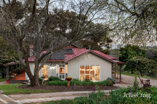 82 Alma Road, Panton Hill, Vic 3759