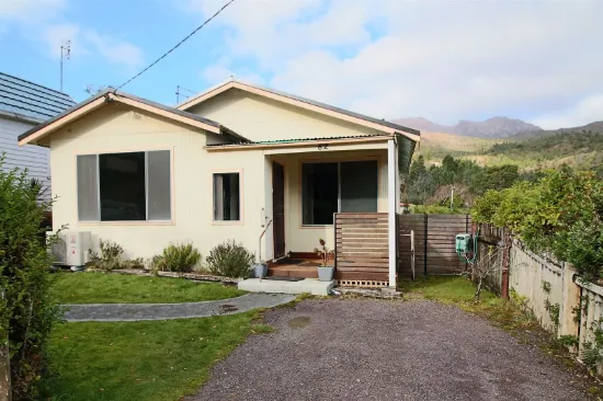 82 Batchelor Street, Queenstown, Tas 7467