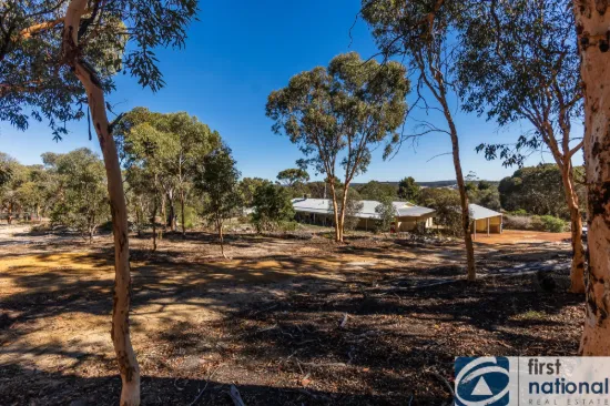 82 Benrua Road, Clackline, WA 6564
