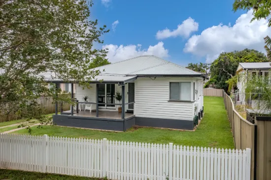 82 Blackwood Road, Deagon, Qld 4017