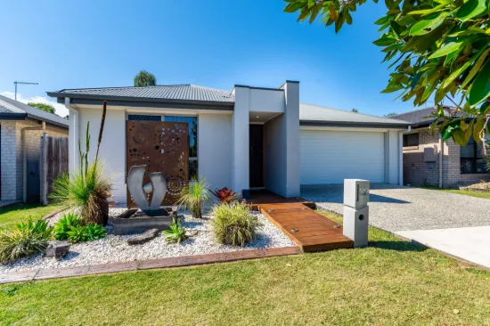 82 Bluestar Circuit, Caboolture, Qld 4510