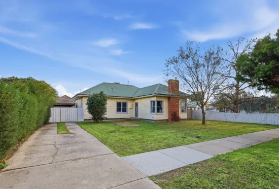 82 Clarke Street, Benalla, Vic 3672