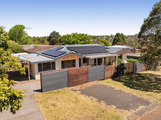 82 Crown Street, Rangeville, Qld 4350