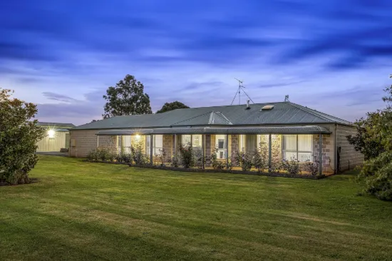 82 Mcguigans Road, Millbrook, Vic 3352
