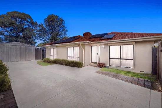 82 Monahans Road, Cranbourne, Vic 3977 - For Sale