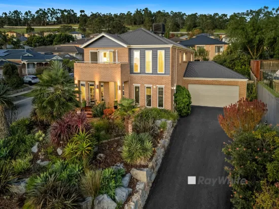 82 Montbrae Circuit, Narre Warren North, Vic 3804