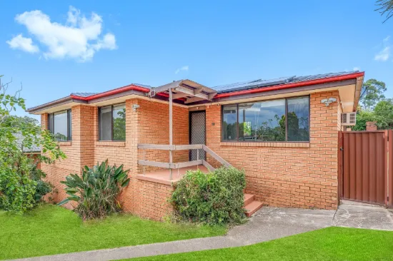 82 Nathan Crescent, Dean Park, NSW 2761