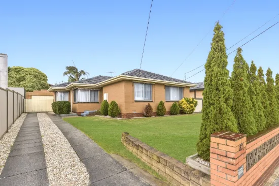82 Neasham Drive, Dandenong North, Vic 3175