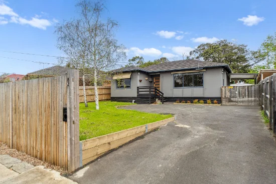 82 Rosemary Crescent, Frankston North, Vic 3200 - For Rent