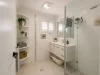 82 West Avenue, Wynnum, Qld 4178-Image