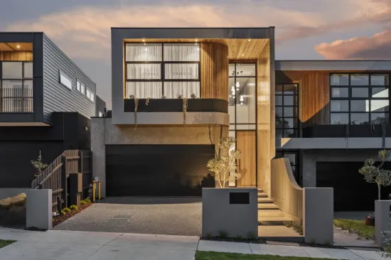 82A Venice Street, Mornington, Vic 3931