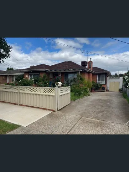 83 CAMPERDOWN AVENUE, Sunshine North, Vic 3020