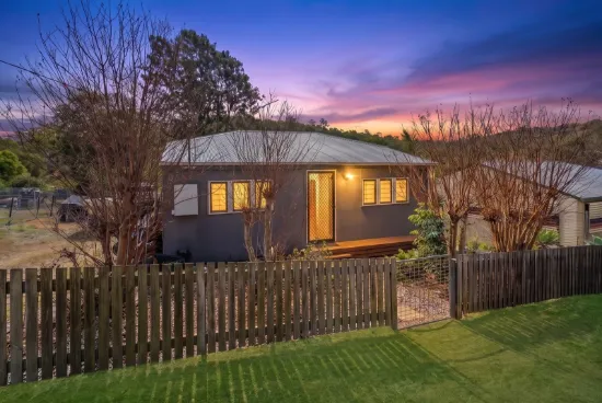 83 Dee Street, Mount Morgan, Qld 4714