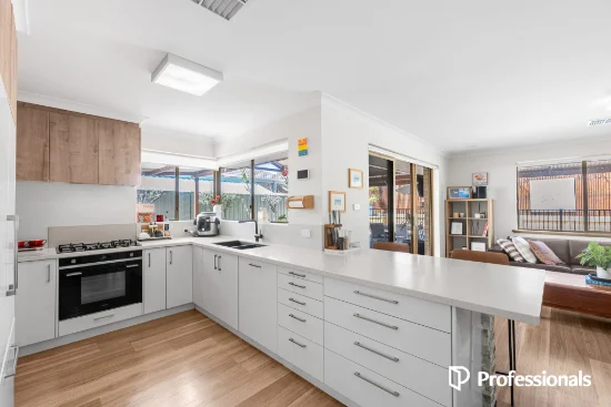 83 Dollis Way, Kingsley, WA 6026