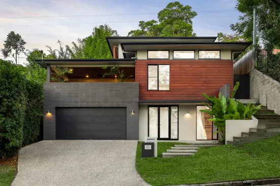 83 Hillside Terrace, St Lucia, Qld 4067