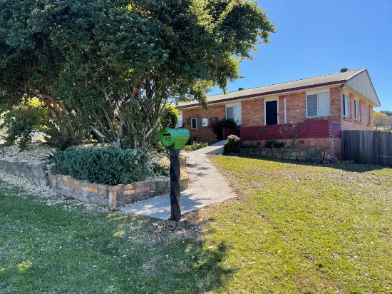 83 Hogg Street, Cranley, Qld 4350