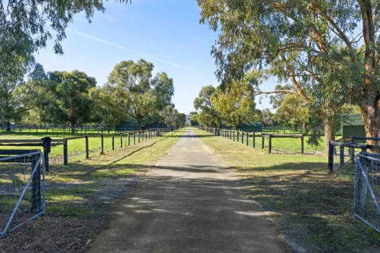 83 Muchea South Road, Bullsbrook, WA 6084