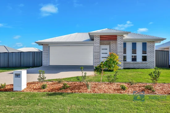 83 Ocean View Drive, Woodgate, Qld 4660
