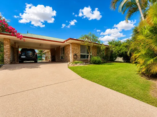 83 Park Avenue, Emerald, Qld 4720