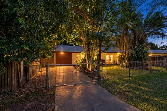 83 Resolution Drive, Bentley Park, Qld 4869