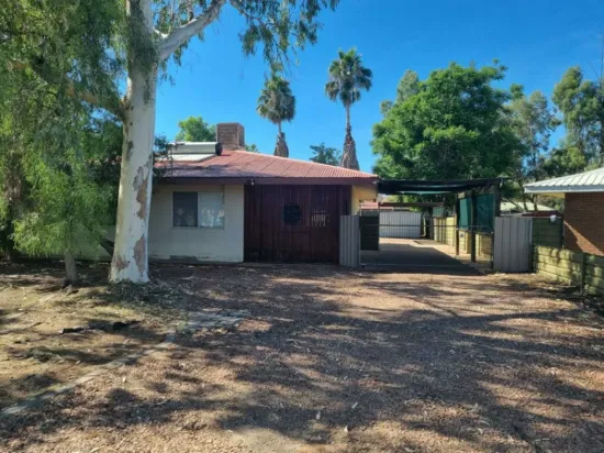 83 Spearwood Road, Sadadeen, NT 0870