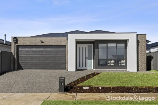 83 Thornton Avenue, St Leonards, Vic 3223