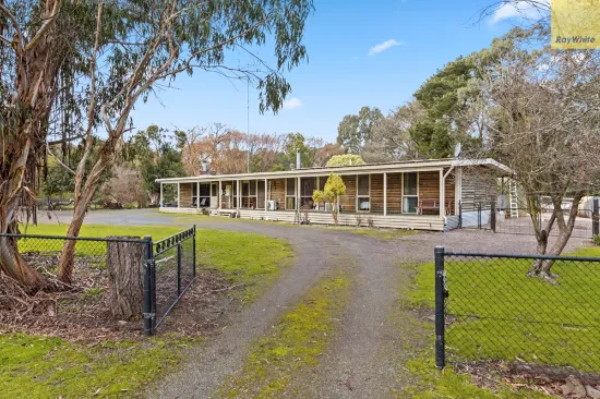 832 Ballan-Greendale Road, Greendale, Vic 3341