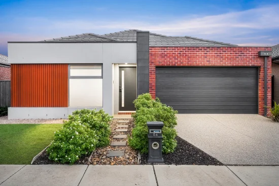 84 Anniversary Avenue, Wyndham Vale, Vic 3024