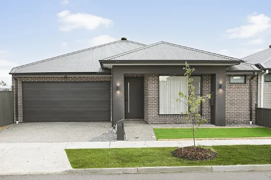 84 Burrawang Loop, Mickleham, Vic 3064