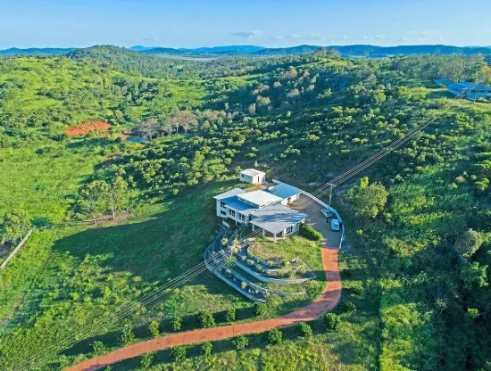 84 Clayton Road, Lammermoor QLD 4703-Image