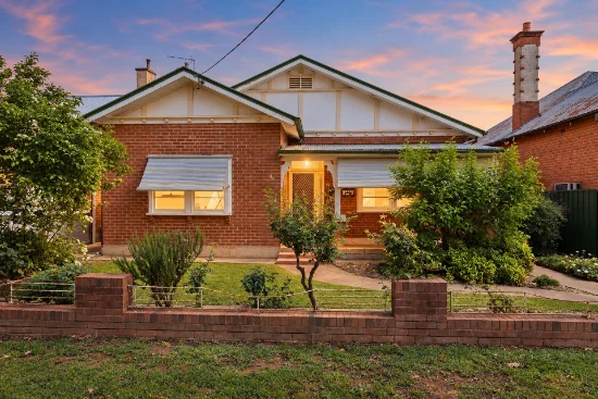 84 Fox Street, Wagga Wagga, NSW 2650