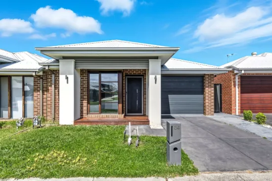 84 Glenrose Boulevard, Clyde North VIC 3978-Image