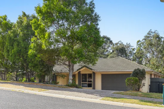 84 Greenway Boulevard, Maudsland, Qld 4210